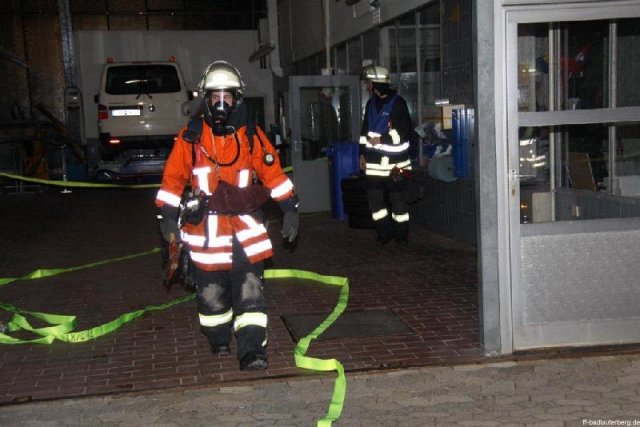 2010-10-05 -43- Einsatzuebung Kar-Lack